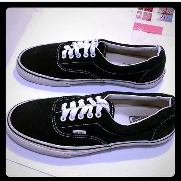 Like New VANS Unisex Sneaker Shoes. M: 10.5; W: 12 - Picture 4 of 8